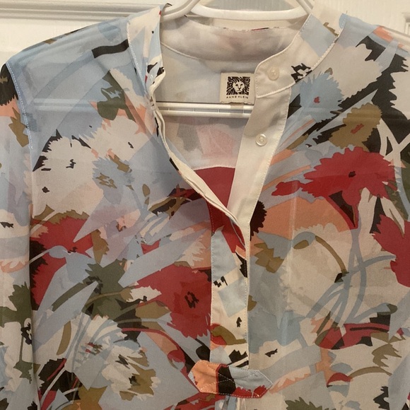 Anne Klein floral blouse 2 - Picture 6 of 8